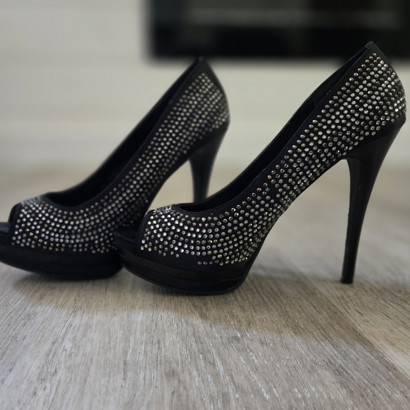 Le Chateau size 7.5 - Picture 2 of 4